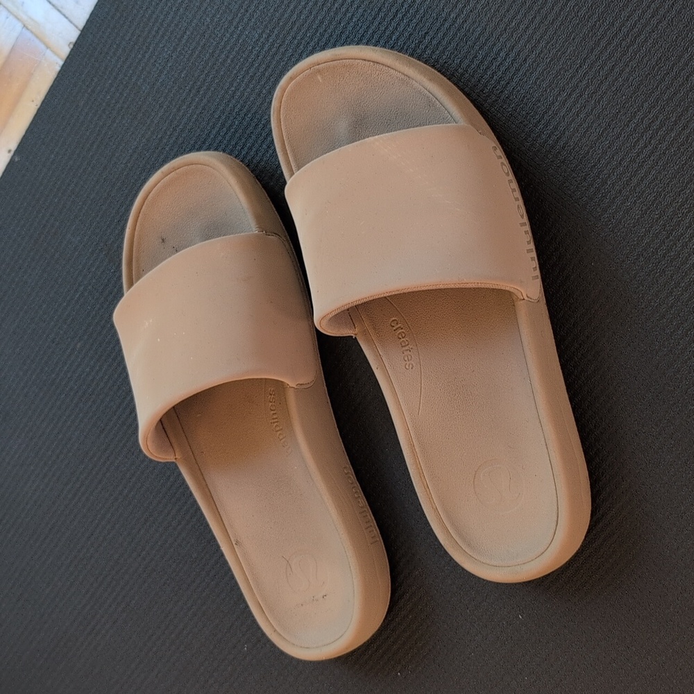 Lululemon Restfeel Beige Slides 8